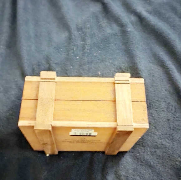 East India Co. Ltd. Classic Cigar box - Picture 5 of 6